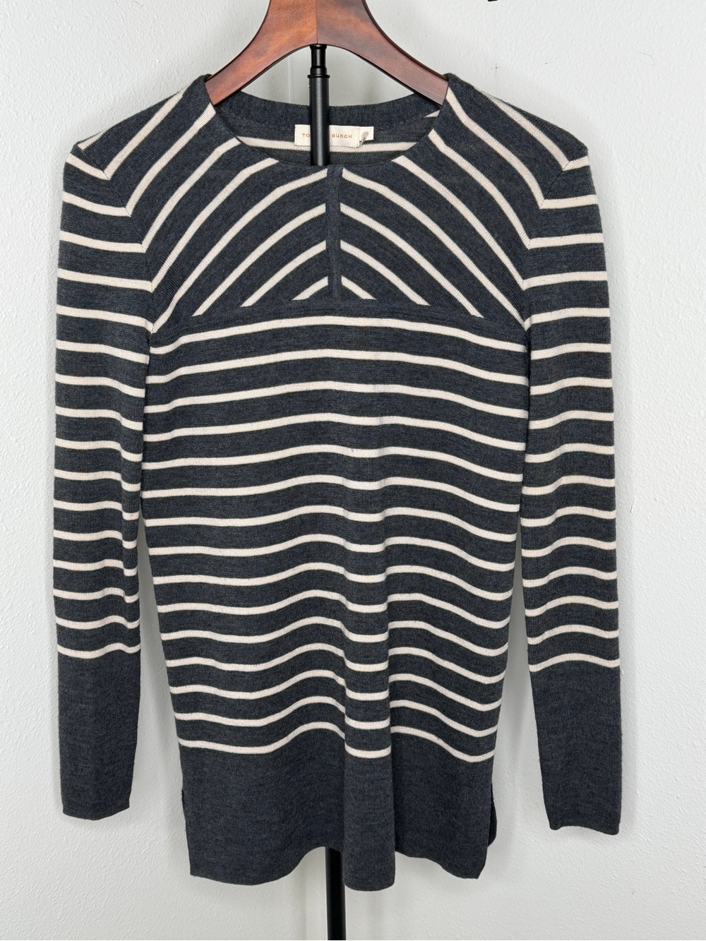 Tory Burch 100% Merino Wool Grey/White Stripe Seraphina Tunic Sweater Size XS
